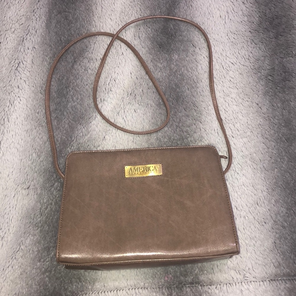 America perry ellis purse